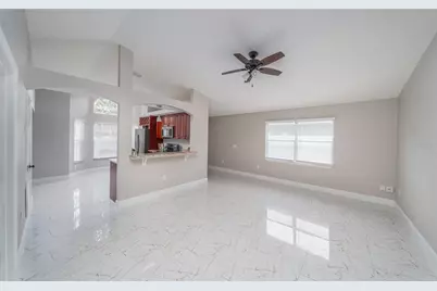 10201 Vista Cove Lane, Orlando, FL 32825 - Photo 4