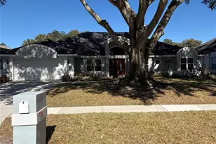 8045 Landgrove Ct, Orlando, FL 32819 - Photo 2