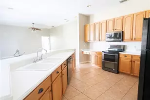 364 Belhaven Falls Dr, Ocoee, FL 34761 - Photo 10