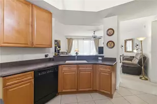 6336 Buford St, Orlando, FL 32835 - Photo 14