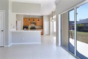 10216 Oak Crest Rd, Orlando, FL 32829 - Photo 14