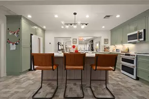 1304 Golfview St, Orlando, FL 32804 - Photo 6