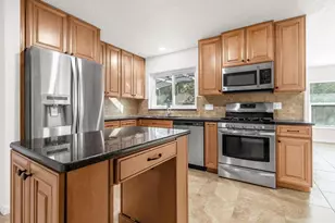 12026 Chervil Ct, Orlando, FL 32837 - Photo 6