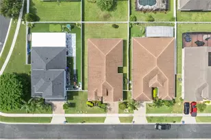 4436 Azure Isle Way, Kissimmee, FL 34744 - Photo 32