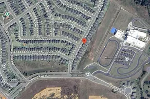 2090 Gold Dust Dr, Clermont, FL 34715 - Photo 2