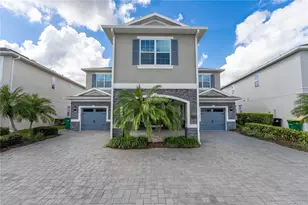 7664 Fairfax Dr, Kissimmee, FL 34747 - Photo 2