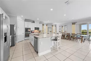 7664 Fairfax Dr, Kissimmee, FL 34747 - Photo 12