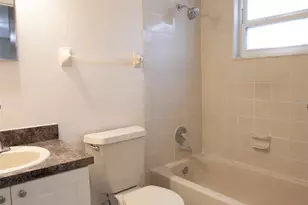 9900 Sweepstakes Ln, Orlando, FL 32837 - Photo 10