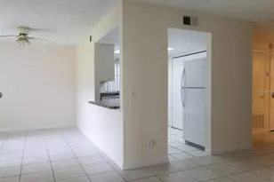 9900 Sweepstakes Ln, Orlando, FL 32837 - Photo 2
