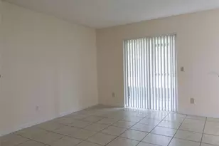 9900 Sweepstakes Ln, Orlando, FL 32837 - Photo 4