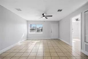 21 E Celeste St, Apopka, FL 32703 - Photo 6