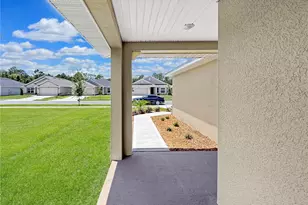 7625 Bent Tree Loop, Saint Cloud, FL 34773 - Photo 4