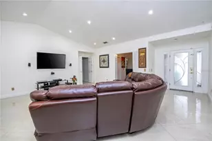 6013 Crystal View Dr, Orlando, FL 32819 - Photo 26