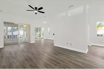 103 Crescent Moon Drive, Groveland, FL 34736 - Photo 4