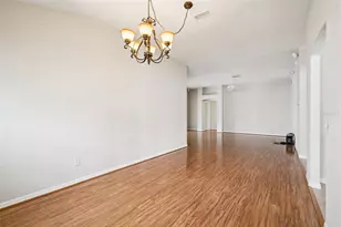 7821 SE 166th Smallwood Pl, The Villages, FL 32162 - Photo 8