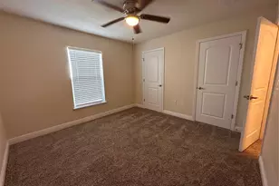 402 Edith Dr, Fruitland Park, FL 34731 - Photo 20