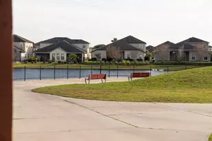 2542 Nouveau Wy, Kissimmee, FL 34741 - Photo 32