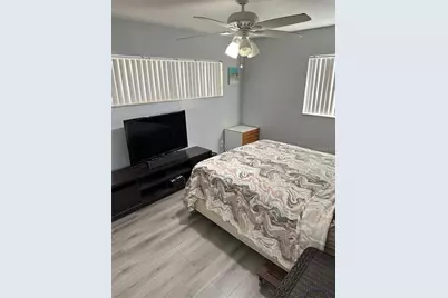 1203 N Saturn Avenue, Clearwater, FL 33755 - Photo 10