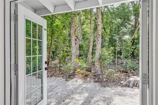 218 Lignumvitae Dr, Key Largo, FL 33037 - Photo 24