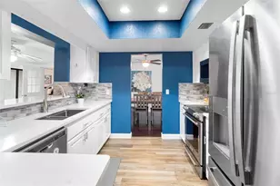 8626 Edge O Woods Ct, Orlando, FL 32819 - Photo 8