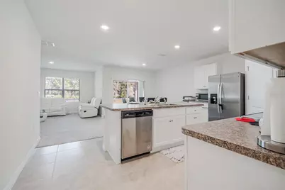 1126 Chichester Court, Kissimmee, FL 34758 - Photo 16