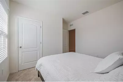 1126 Chichester Court, Kissimmee, FL 34758 - Photo 10