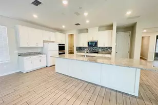 8892 Lake Hall Ln, Oviedo, FL 32765 - Photo 10