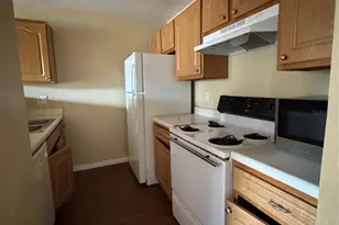 4740 Walden Cir, Orlando, FL 32811 - Photo 8