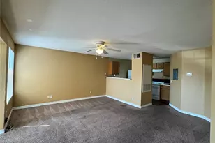 4740 Walden Cir, Orlando, FL 32811 - Photo 4