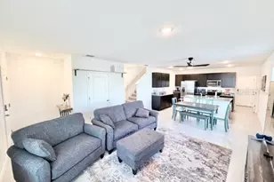 633 Belgrove St, Debary, FL 32713 - Photo 6