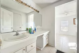 2921 Periwinkle Dr, Groveland, FL 34736 - Photo 42