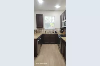 9241 Sweet Maple Avenue, Orlando, FL 32832 - Photo 10