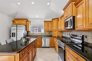 5 Watkins Pl, Palm Coast, FL 32164 - Photo 8