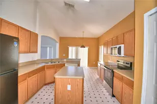 439 Churchill Ct, Poinciana, FL 34759 - Photo 10