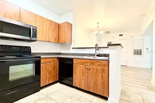 202 E South St, Orlando, FL 32801 - Photo 10