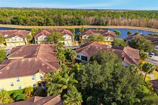 2742 Oakwater Dr, Kissimmee, FL 34747 - Photo 26