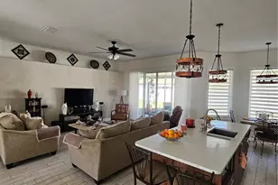 2826 Middleton Cir, Kissimmee, FL 34743 - Photo 14