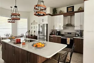 2826 Middleton Cir, Kissimmee, FL 34743 - Photo 10