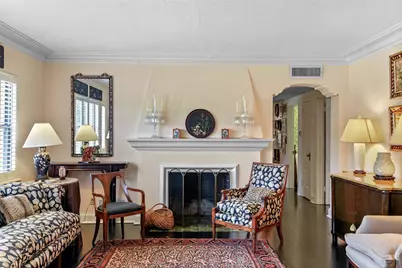 2035 Lake Sue Drive, Orlando, FL 32803 - Photo 8