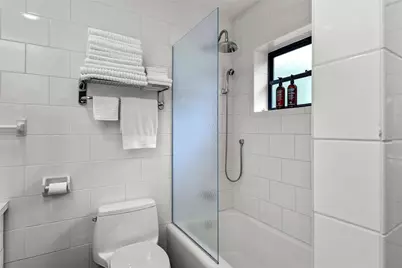 2035 Lake Sue Drive, Orlando, FL 32803 - Photo 26