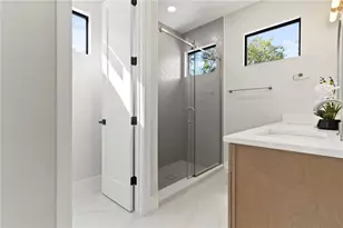 405 Calhoun Pl, Orlando, FL 32801 - Photo 24