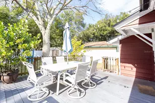 918 Palm Dr, Orlando, FL 32803 - Photo 24