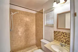 202 Padgett Dr, Lakeland, FL 33809 - Photo 26