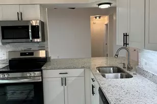 2864 Trenton Ln, Deltona, FL 32738 - Photo 6