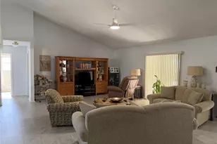 7836 Bridgestone Dr, Orlando, FL 32835 - Photo 8