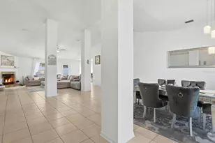 6 Reybury Ln, Palm Coast, FL 32164 - Photo 10