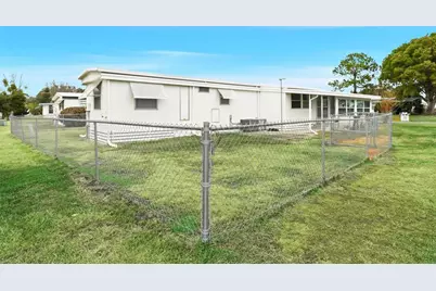 1125 Elkhart Circle, Tavares, FL 32778 - Photo 28