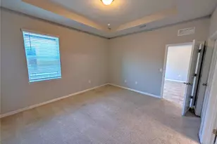 1073 Montgomery Bell Rd, Wesley Chapel, FL 33543 - Photo 10