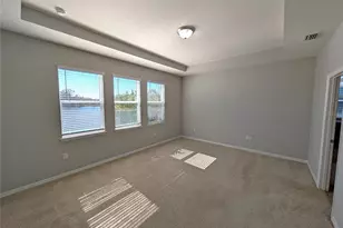 1073 Montgomery Bell Rd, Wesley Chapel, FL 33543 - Photo 8