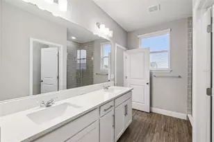 6447 Cyrils Dr, Saint Cloud, FL 34771 - Photo 8